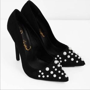 Privileged Venetia Black Pearl Embellished Pumps